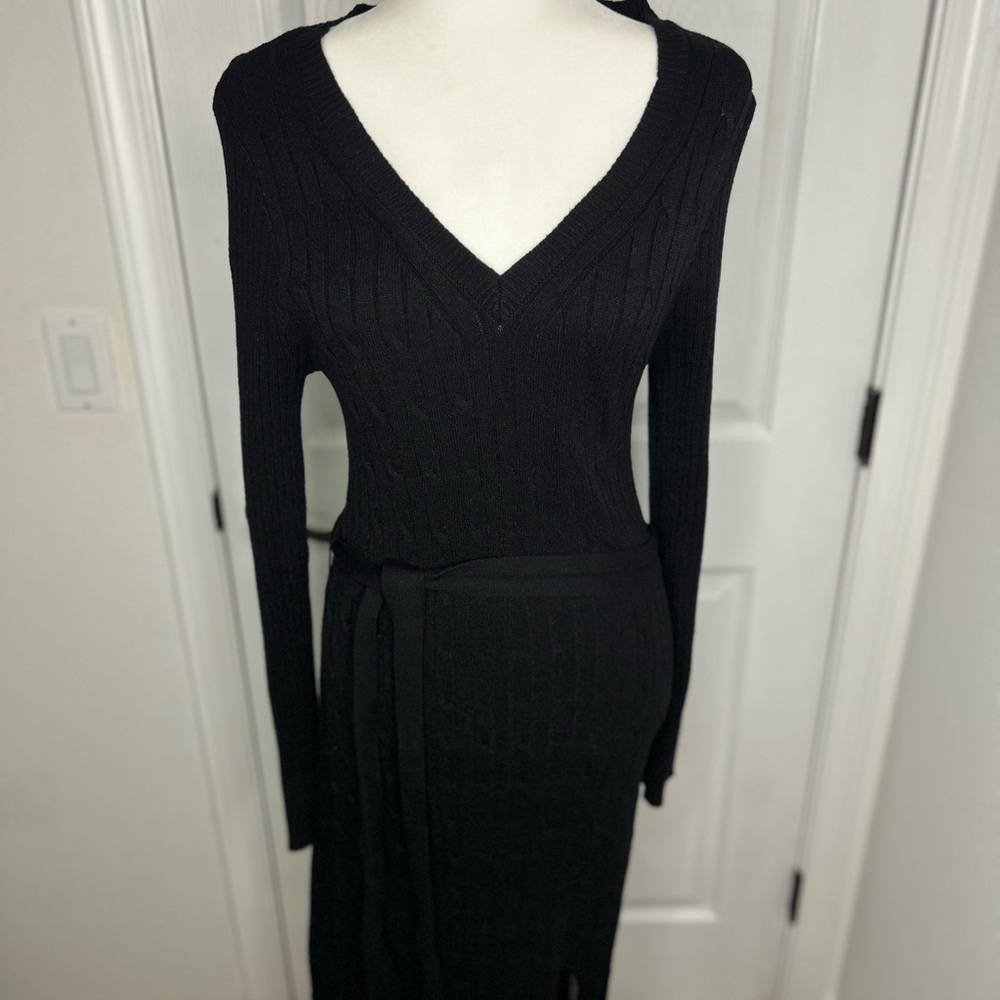 Elegant Black Knit Dress